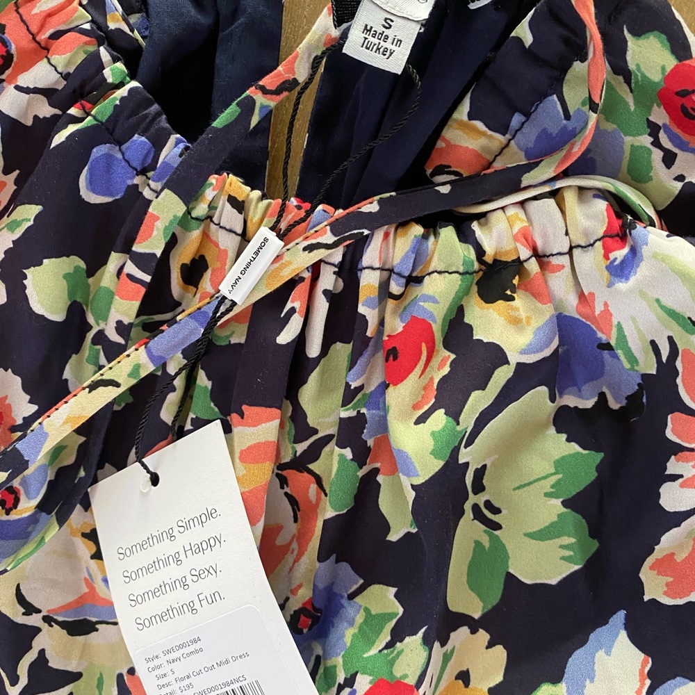 Something Navy Dress - Size Small- Worn Once - Picture 8 of 8